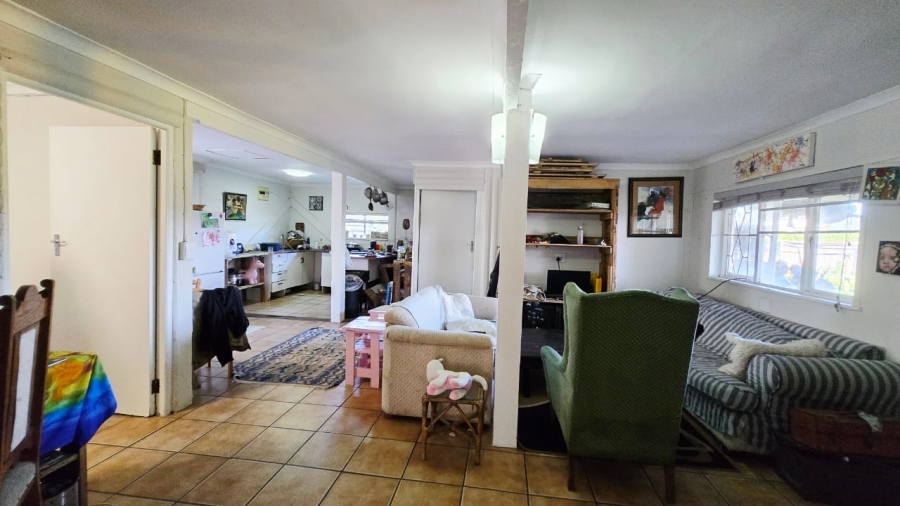 5 Bedroom Property for Sale in Sedgefield Central Western Cape